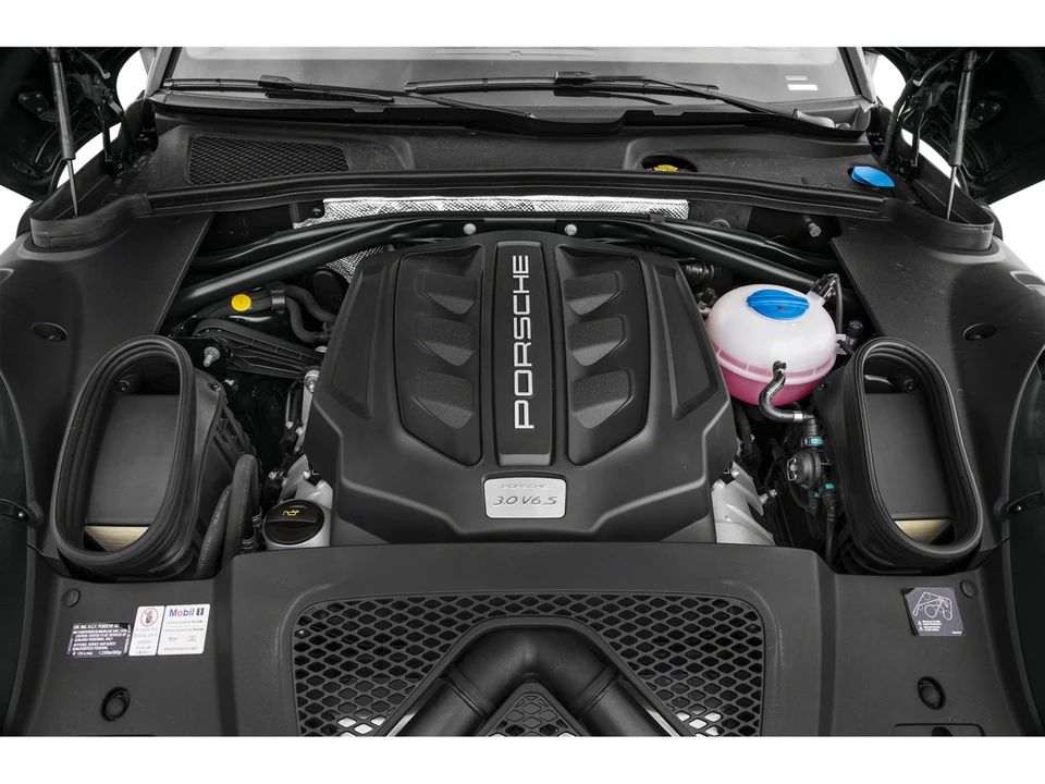 2015 Porsche Macan Turbo - Image 8 of 12