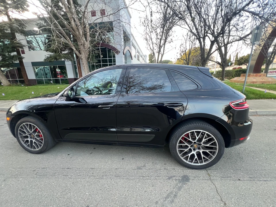 2015 Porsche Macan Turbo - Image 8 of 31