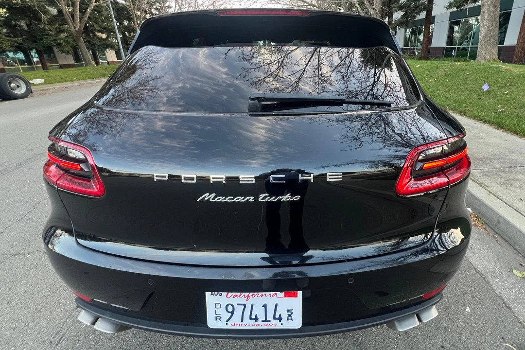 2015 Porsche Macan Turbo - Image 5 of 31