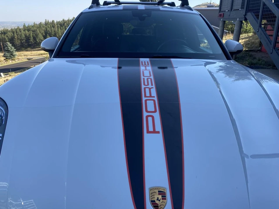 2015 Porsche Macan Turbo - Image 16 of 31