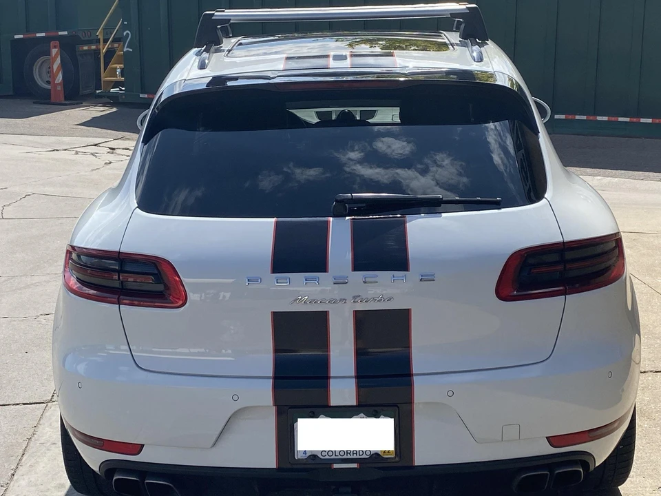 2015 Porsche Macan Turbo - Image 12 of 31