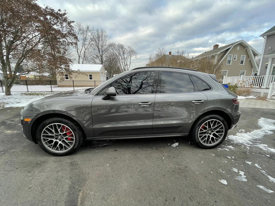 2015 Porsche Macan Turbo - Image 9 of 31