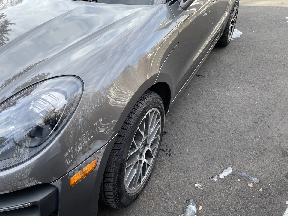 2015 Porsche Macan Turbo - Image 30 of 31