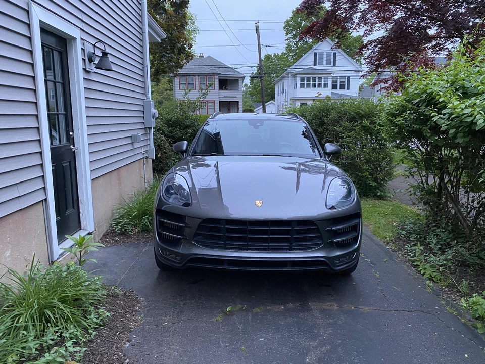 2015 Porsche Macan Turbo - Image 6 of 31