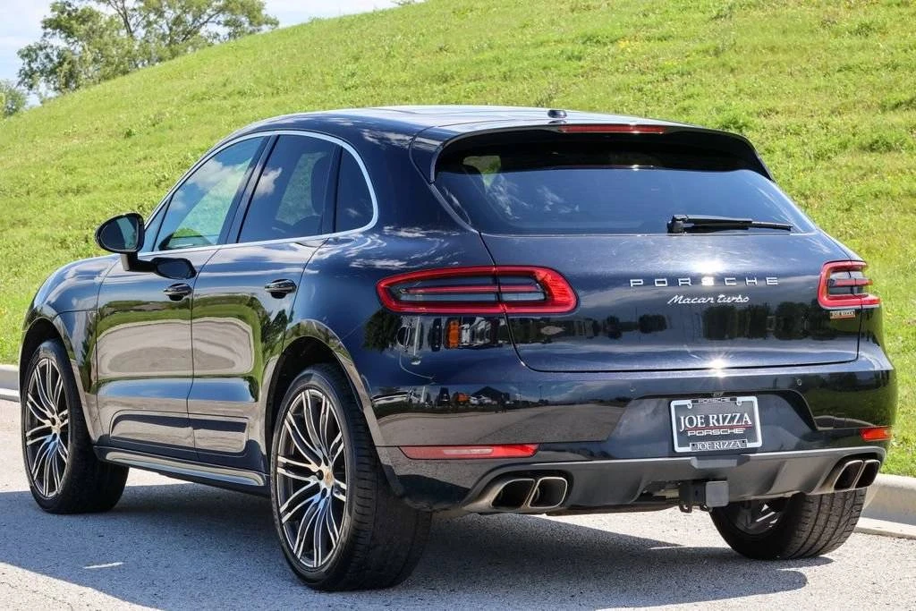 2015 Porsche Macan Turbo - Image 3 of 5