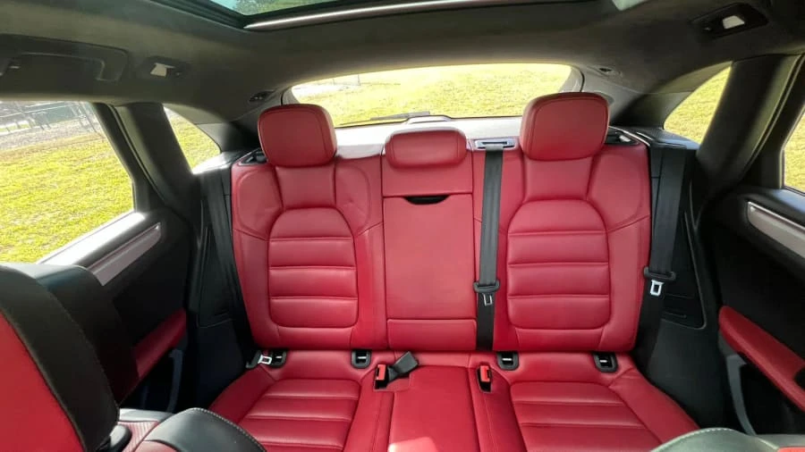 2015 Porsche Macan Turbo - Image 4 of 7