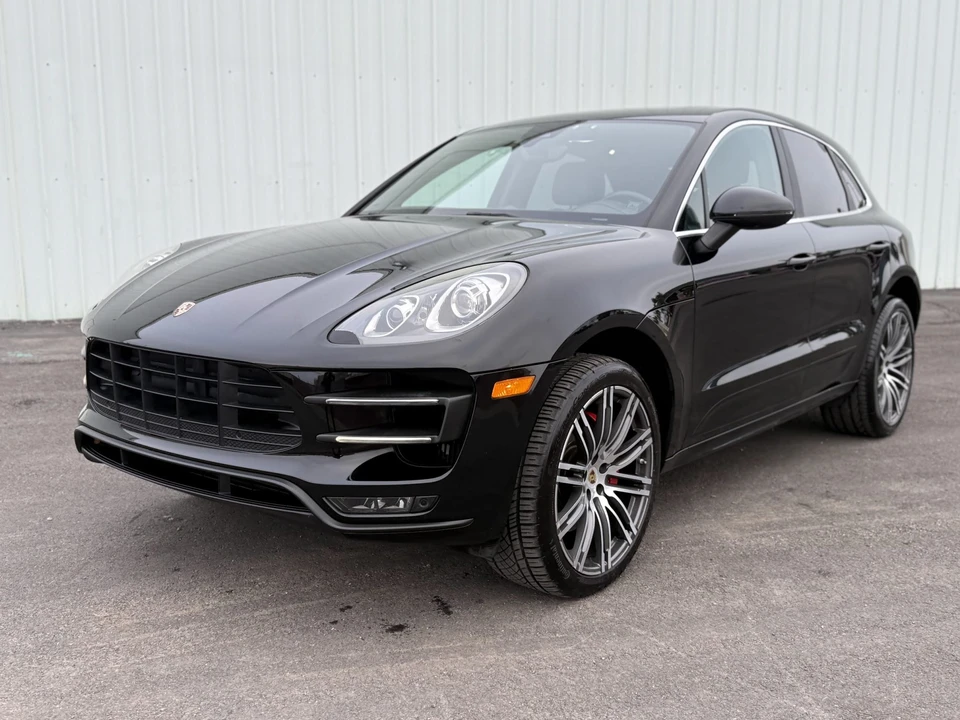 2015 Porsche Macan Turbo - Image 5 of 31