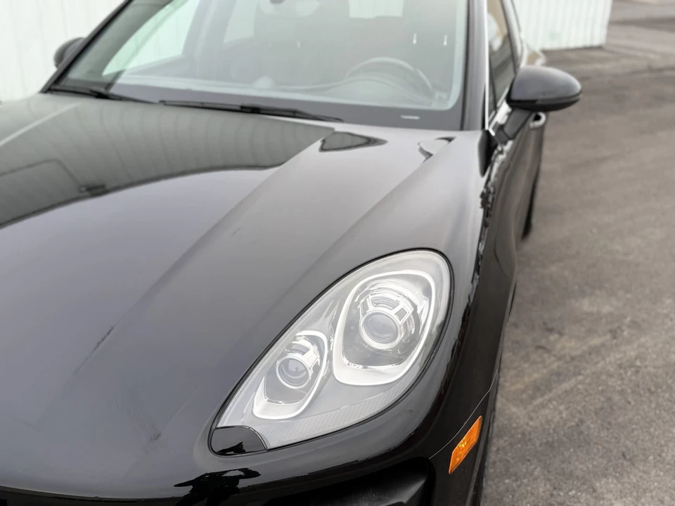 2015 Porsche Macan Turbo - Image 20 of 31