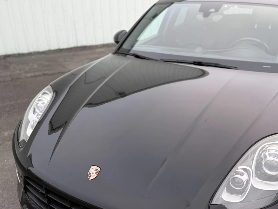 2015 Porsche Macan Turbo - Image 22 of 31