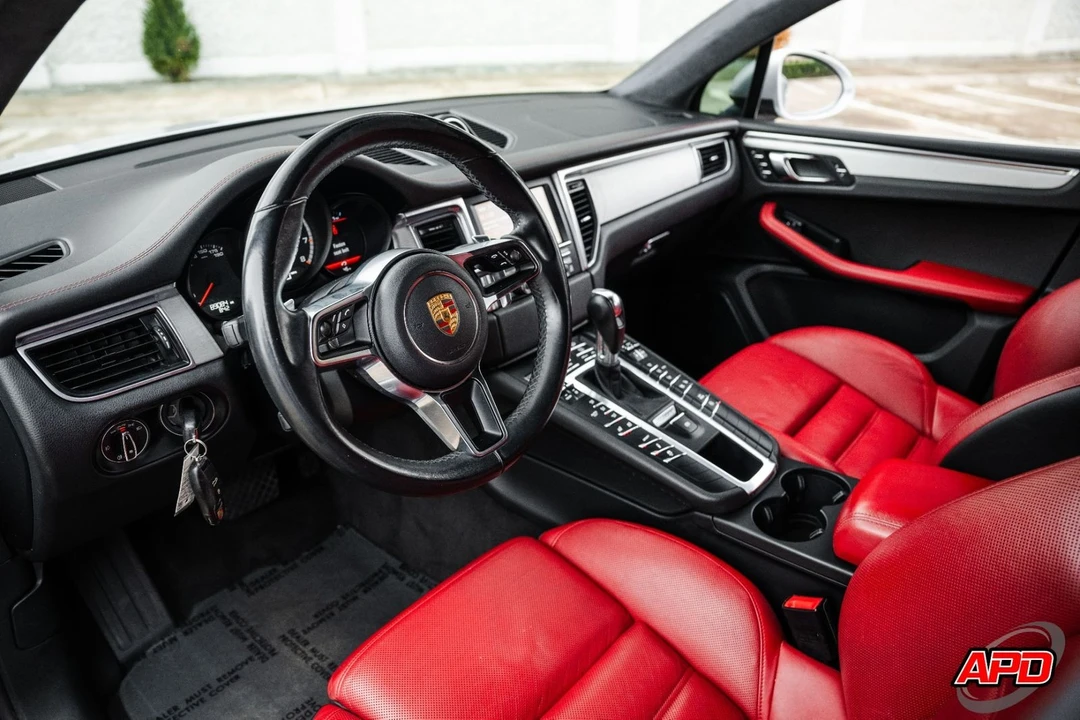 2015 Porsche Macan Turbo - Image 2 of 12