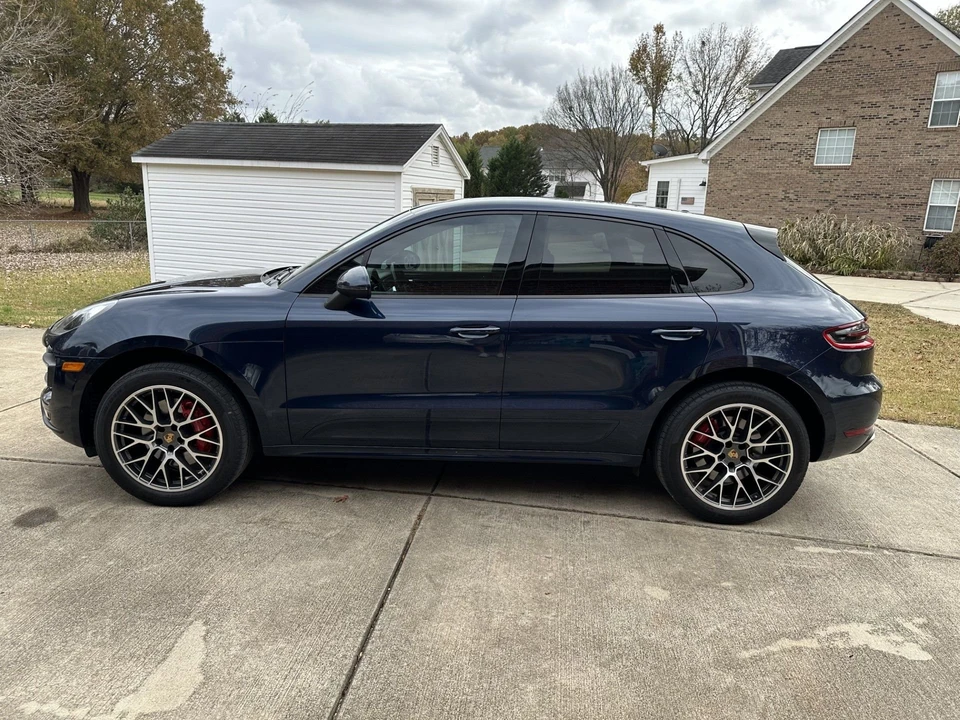 2015 Porsche Macan Turbo - Image 9 of 31