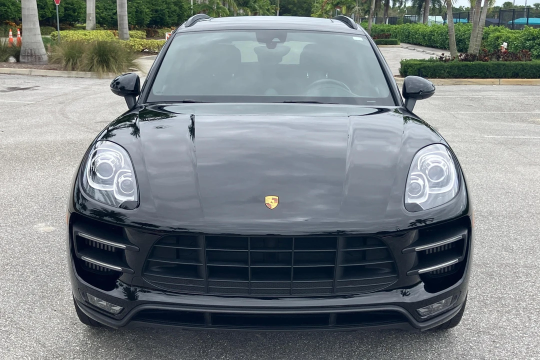 2015 Porsche Macan Turbo - Image 2 of 22