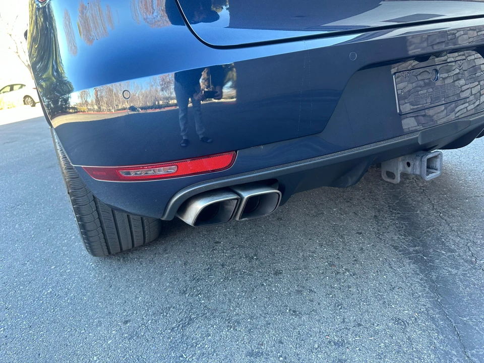 2015 Porsche Macan Turbo - Image 30 of 31