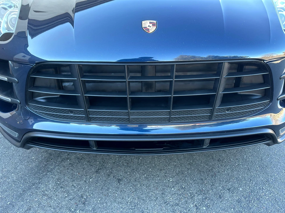 2015 Porsche Macan Turbo - Image 13 of 31
