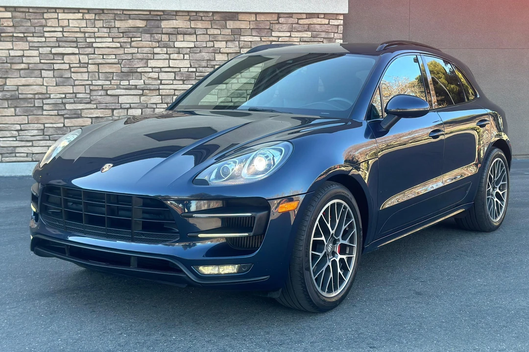2015 Porsche Macan Turbo - Image 6 of 31