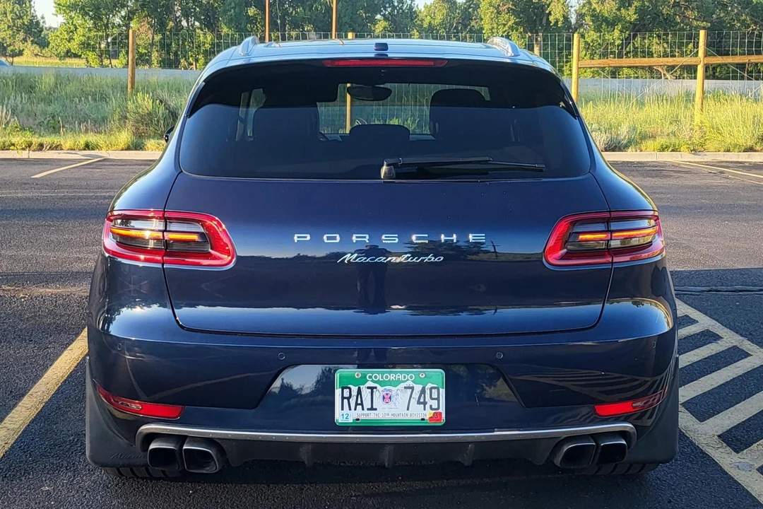 2015 Porsche Macan Turbo - Image 5 of 31