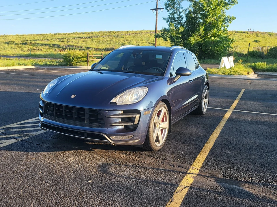 2015 Porsche Macan Turbo - Image 9 of 31