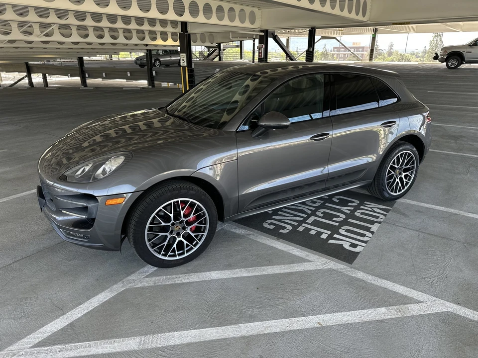 2015 Porsche Macan Turbo - Image 5 of 31