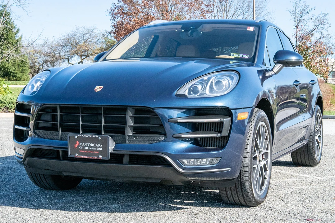2015 Porsche Macan Turbo - Image 6 of 31