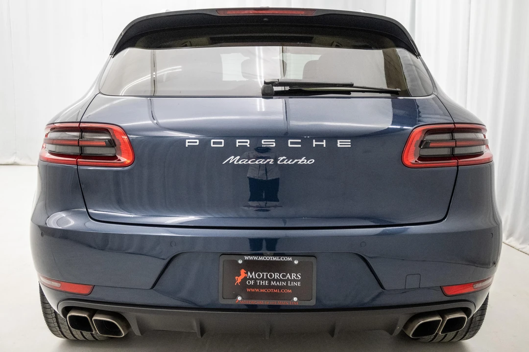 2015 Porsche Macan Turbo - Image 5 of 31
