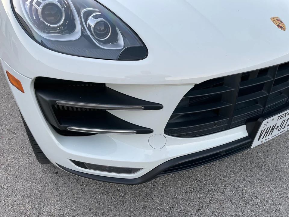 2015 Porsche Macan Turbo - Image 13 of 31