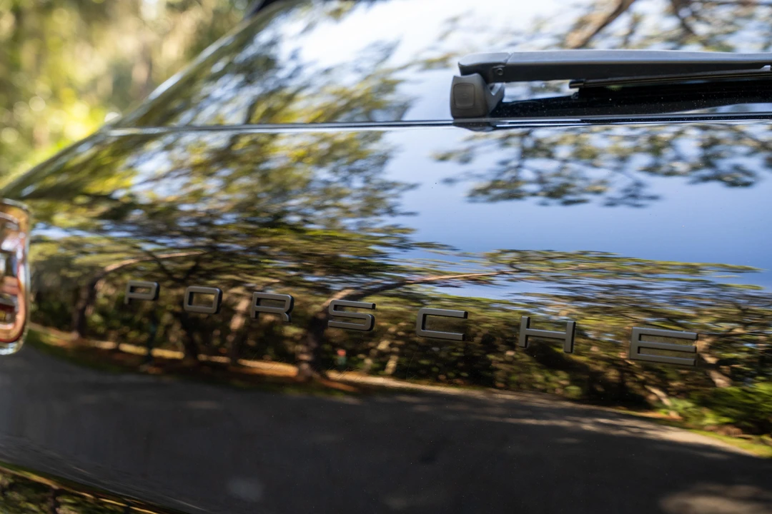 2015 Porsche Macan Turbo - Image 17 of 31