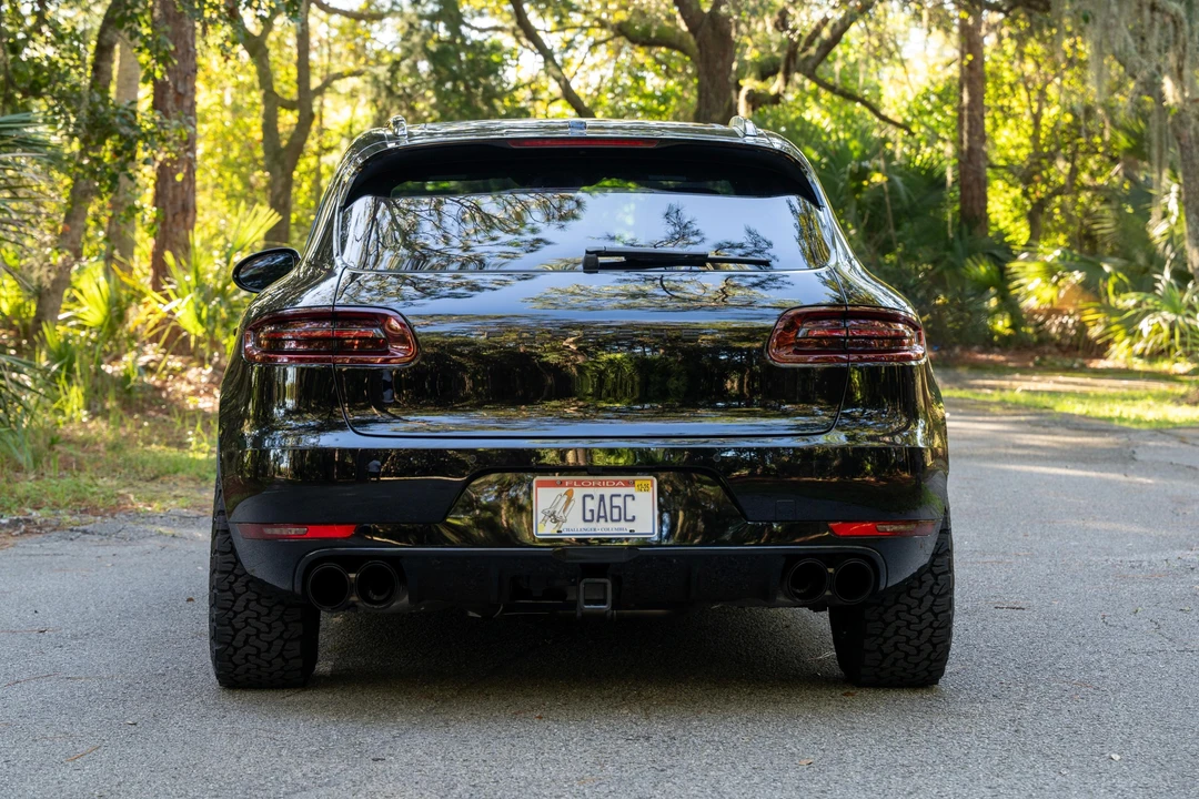 2015 Porsche Macan Turbo - Image 5 of 31