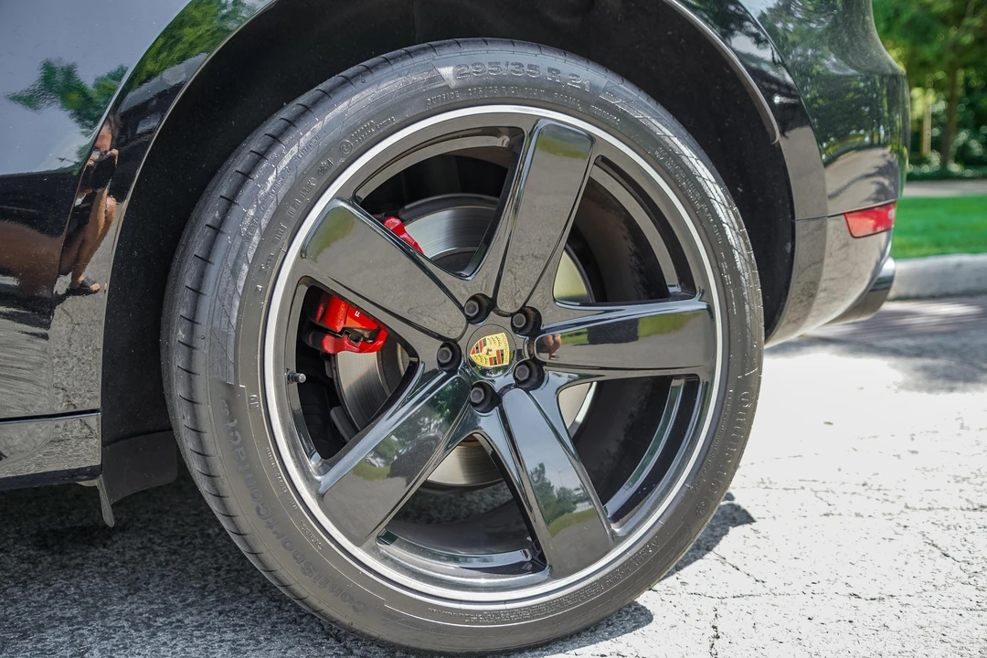 2015 Porsche Macan Turbo - Image 21 of 31