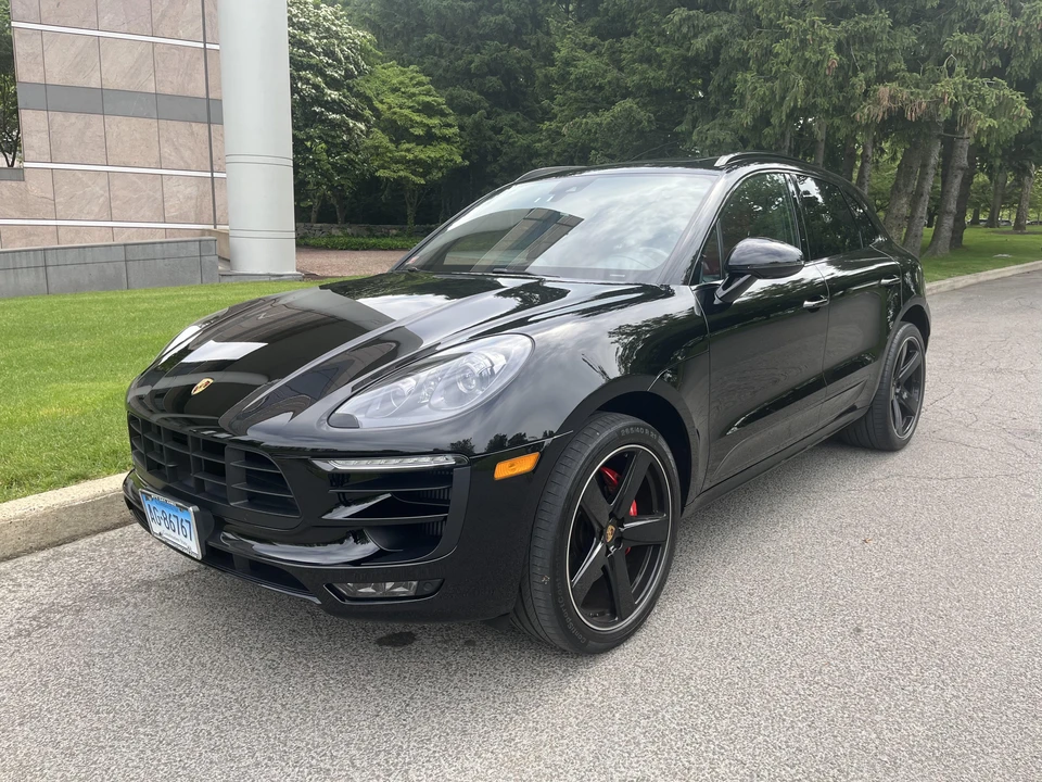 2015 Porsche Macan Turbo - Image 7 of 31