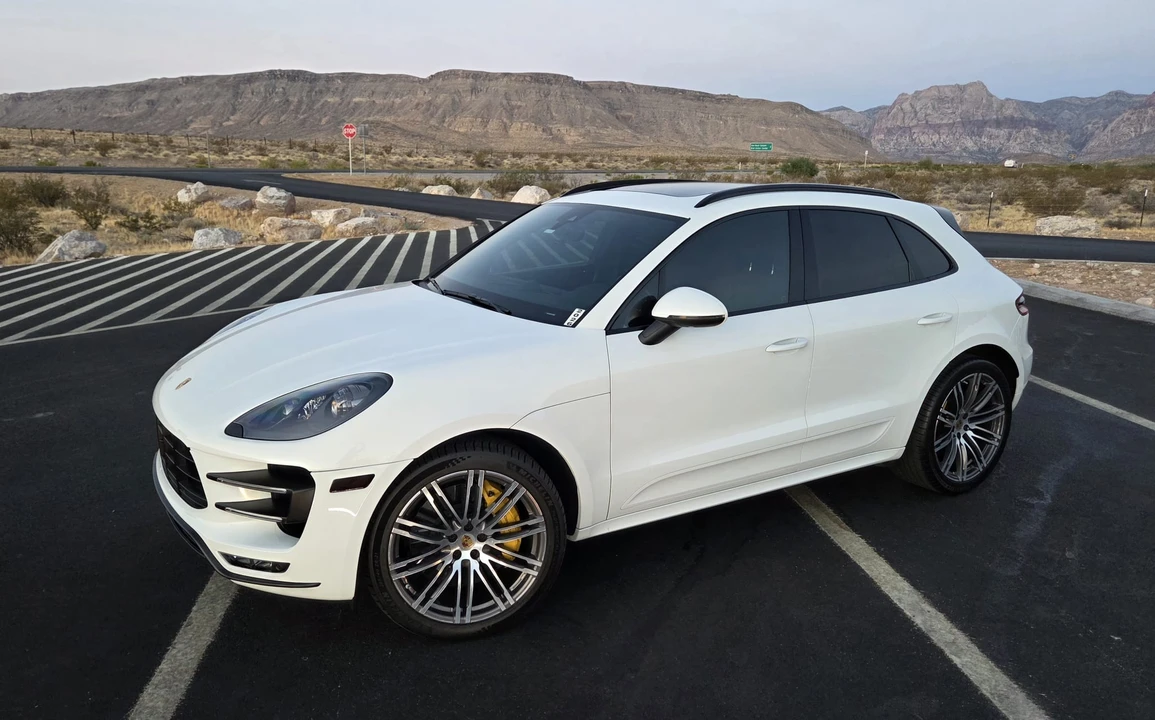 2015 Porsche Macan Turbo - Image 5 of 31
