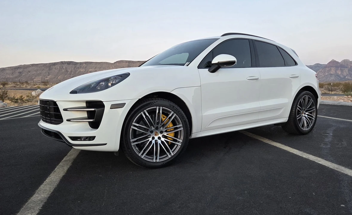 2015 Porsche Macan Turbo - Image 6 of 31