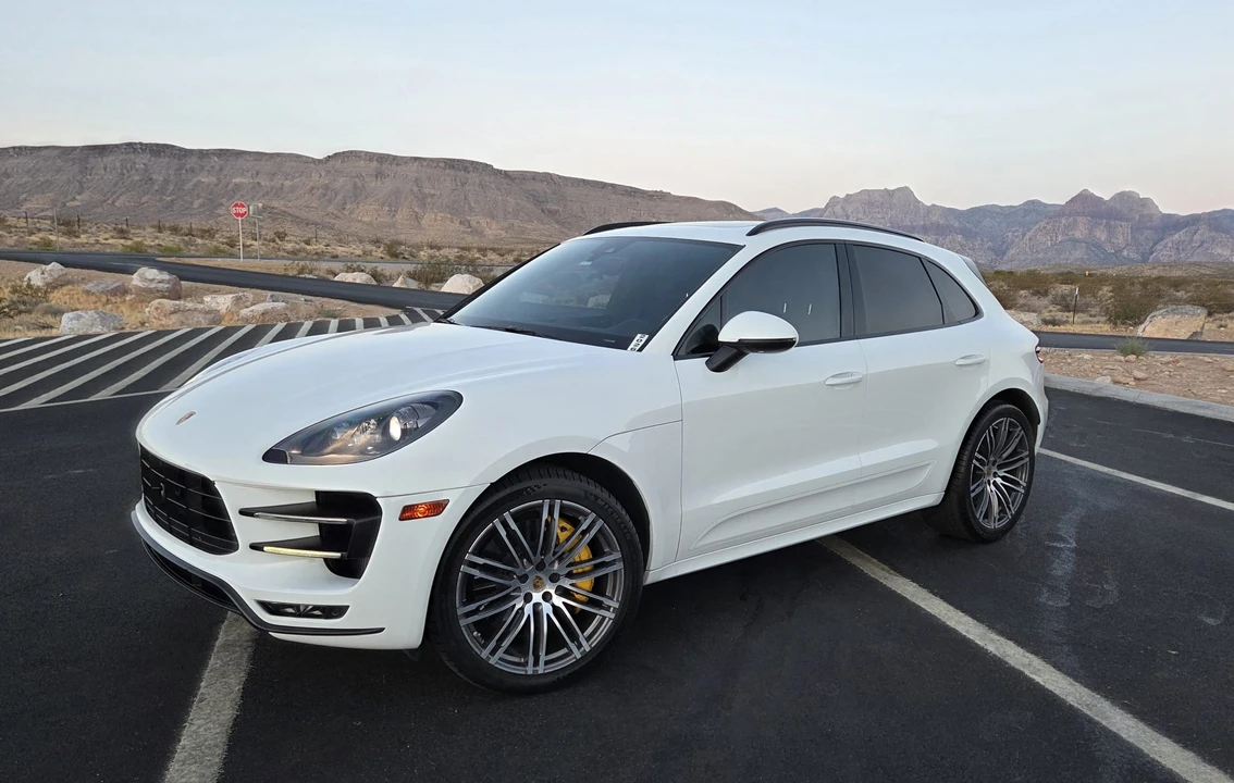 2015 Porsche Macan Turbo - Image 7 of 31