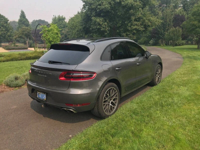 2015 Porsche Macan Turbo - Image 6 of 7