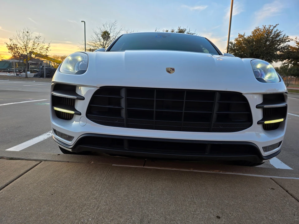 2015 Porsche Macan Turbo - Image 6 of 31