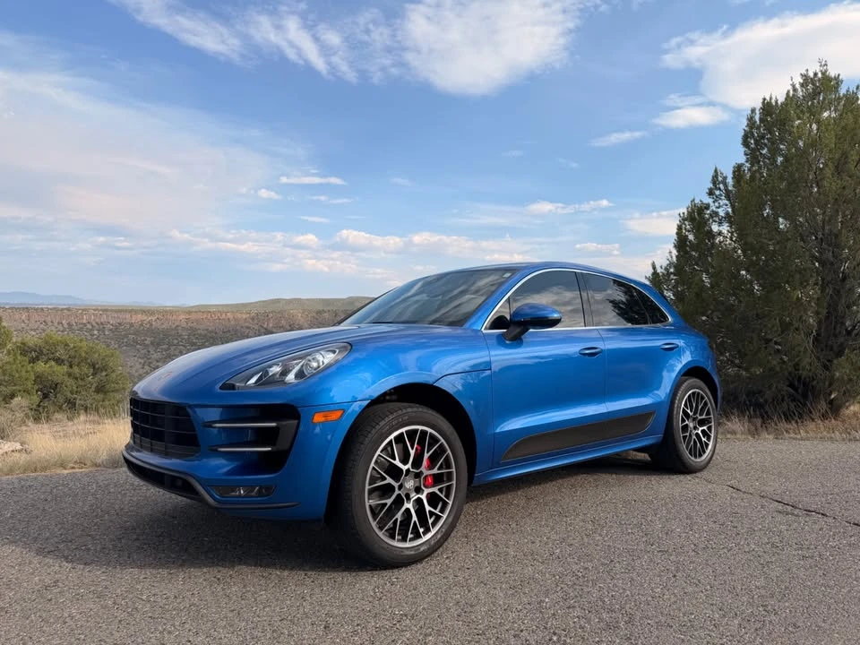 2015 Porsche Macan Turbo - Image 3 of 17