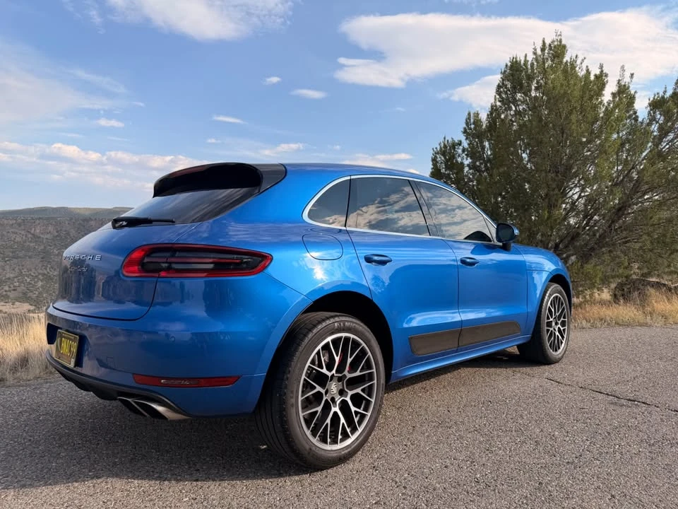 2015 Porsche Macan Turbo - Image 7 of 17