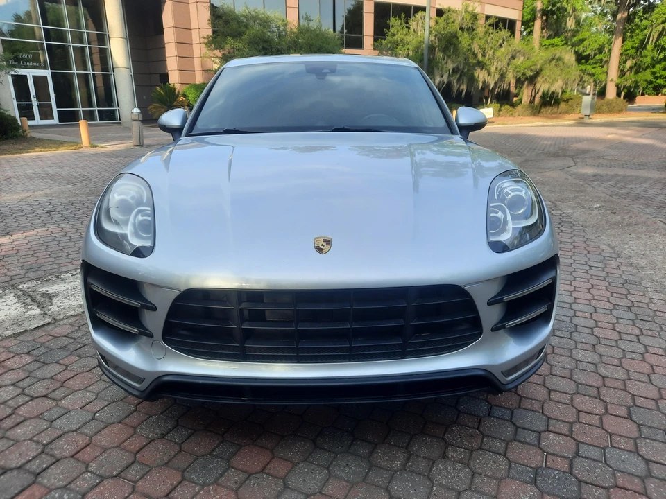 2015 Porsche Macan Turbo - Image 6 of 31