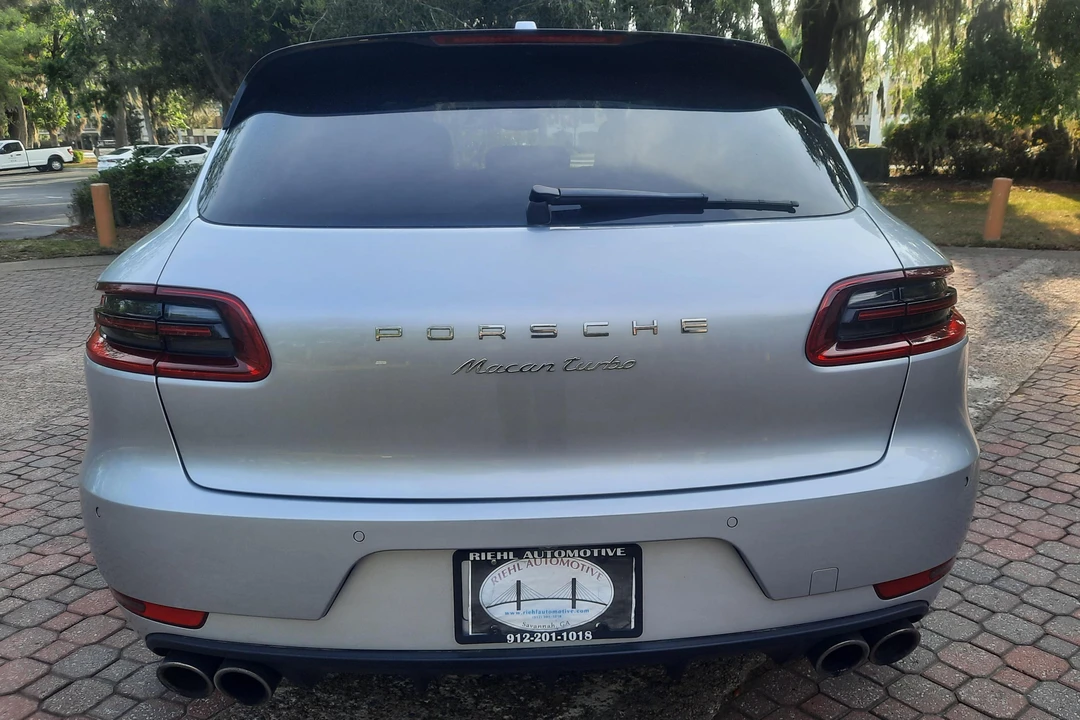2015 Porsche Macan Turbo - Image 5 of 31
