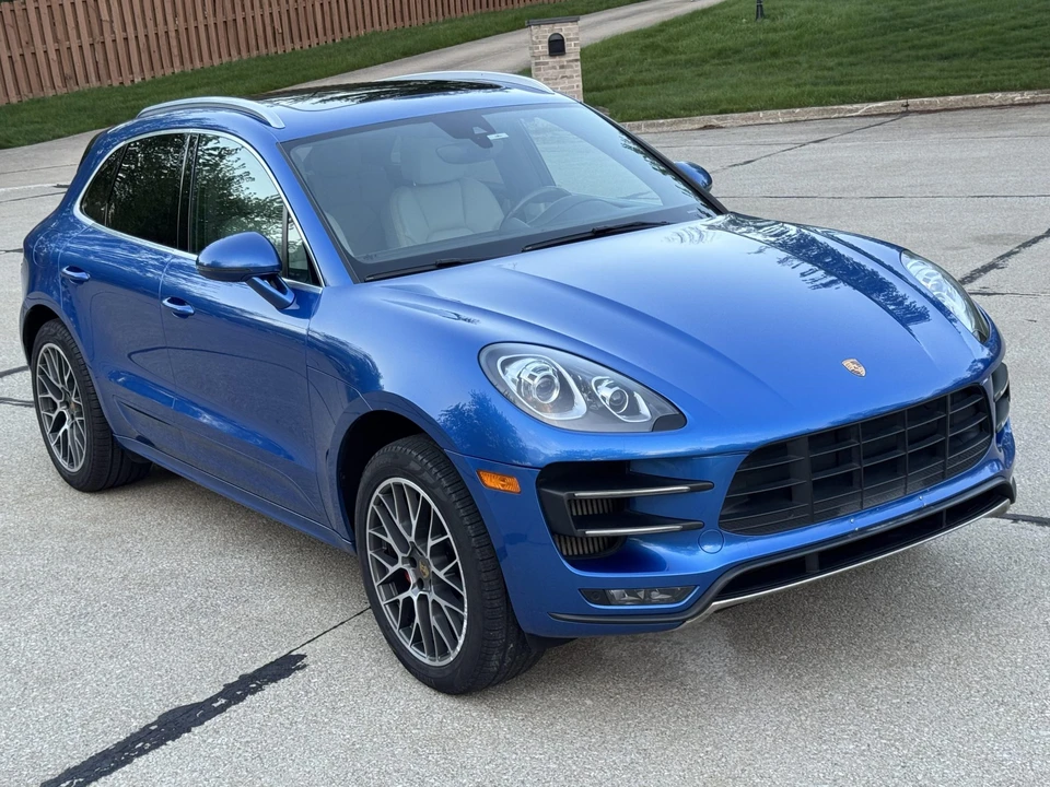 2015 Porsche Macan Turbo - Image 31 of 31