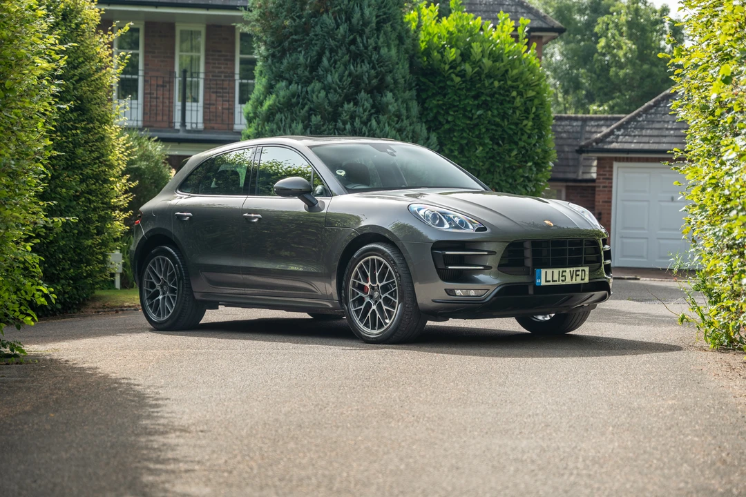2015 Porsche Macan Turbo - Image 21 of 31
