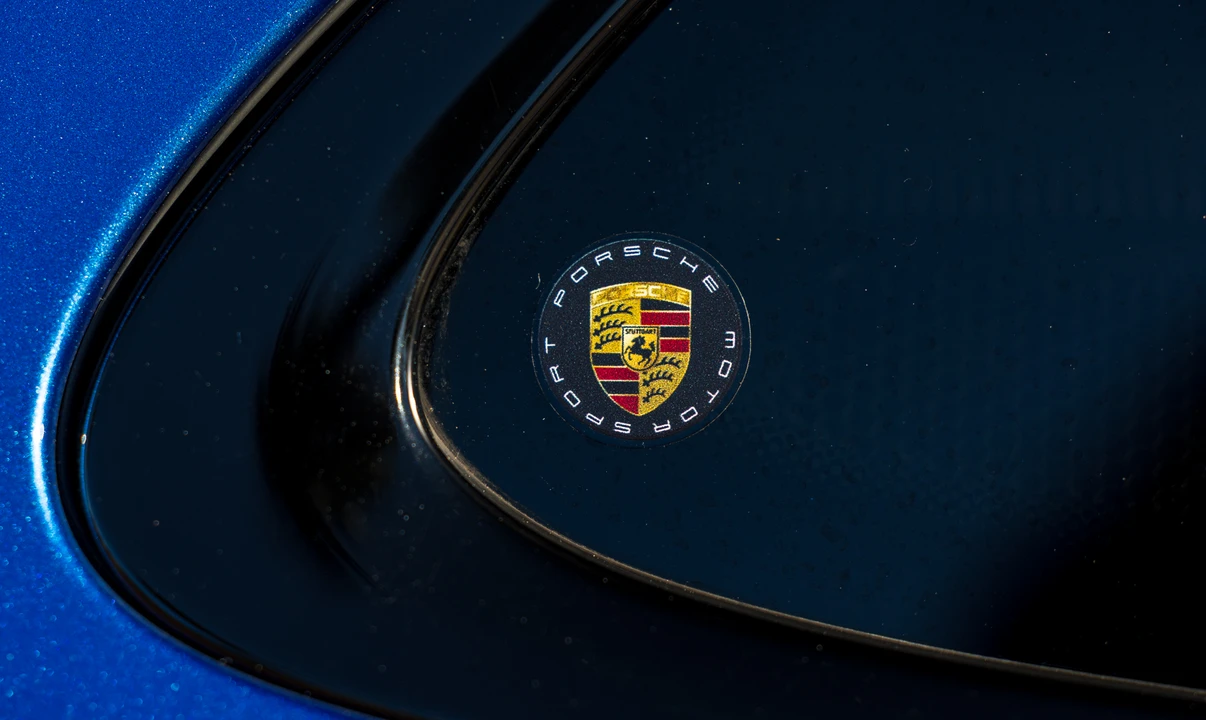 2015 Porsche Macan Turbo - Image 17 of 31