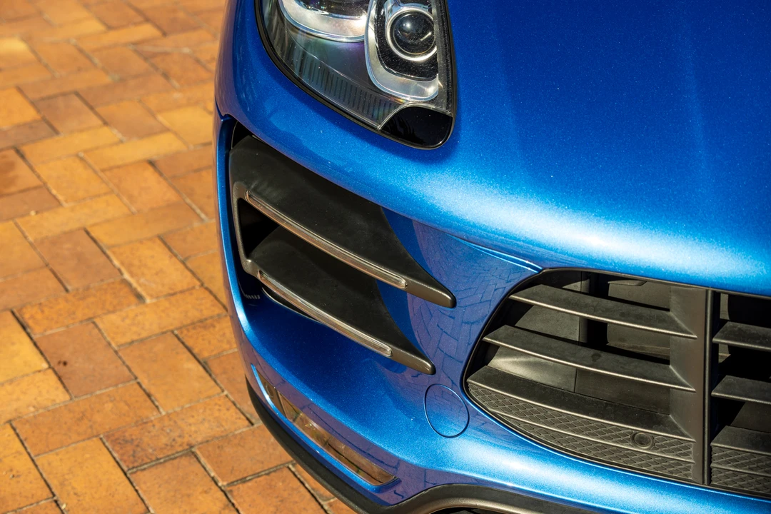 2015 Porsche Macan Turbo - Image 19 of 31