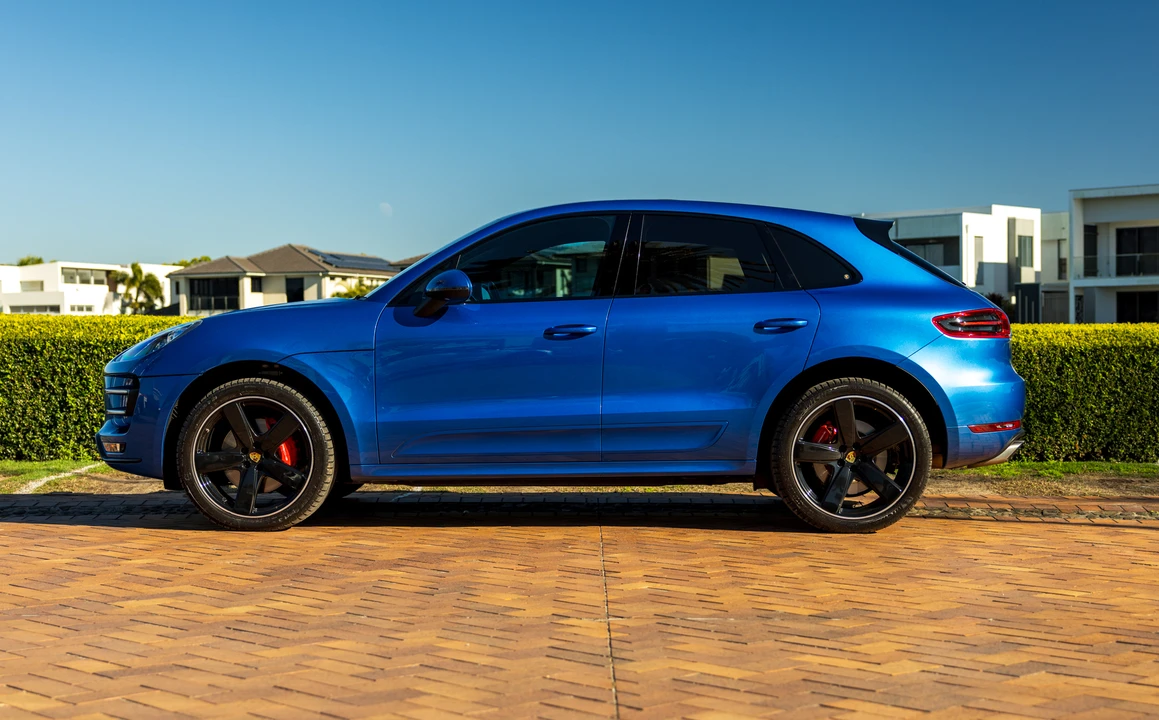 2015 Porsche Macan Turbo - Image 4 of 31