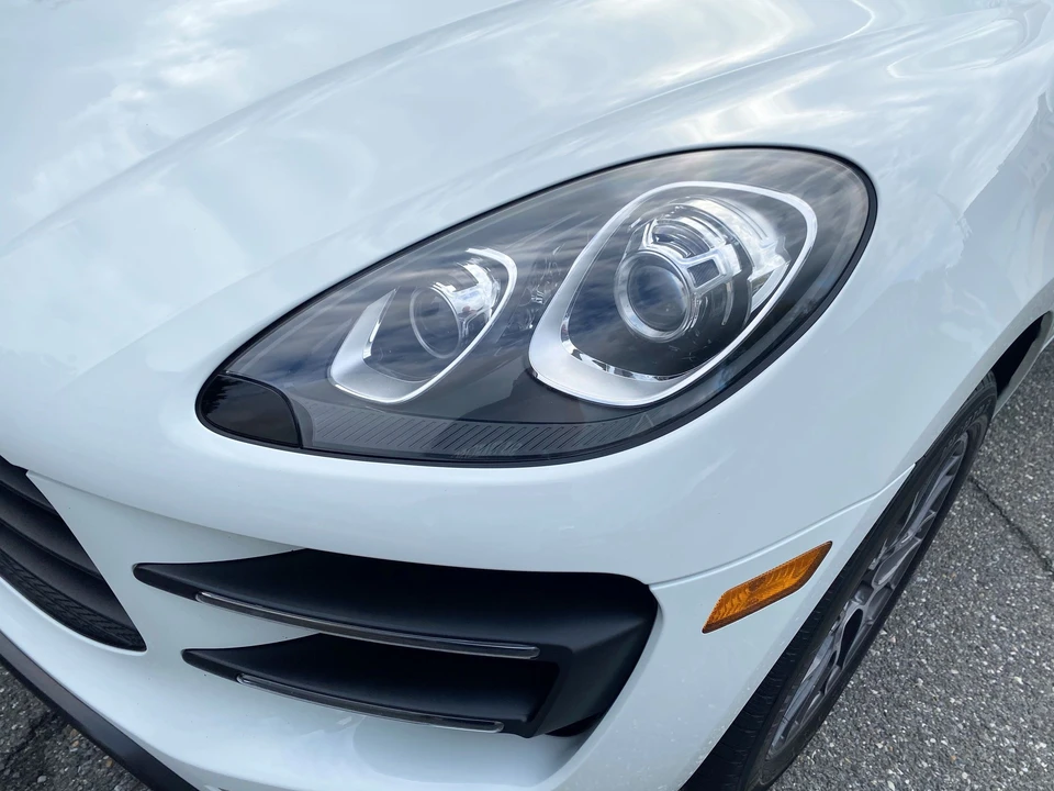 2015 Porsche Macan Turbo - Image 3 of 31