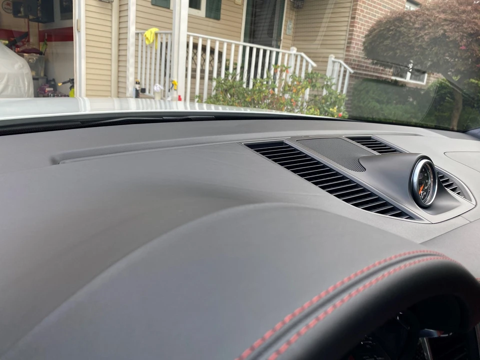 2015 Porsche Macan Turbo - Image 17 of 31