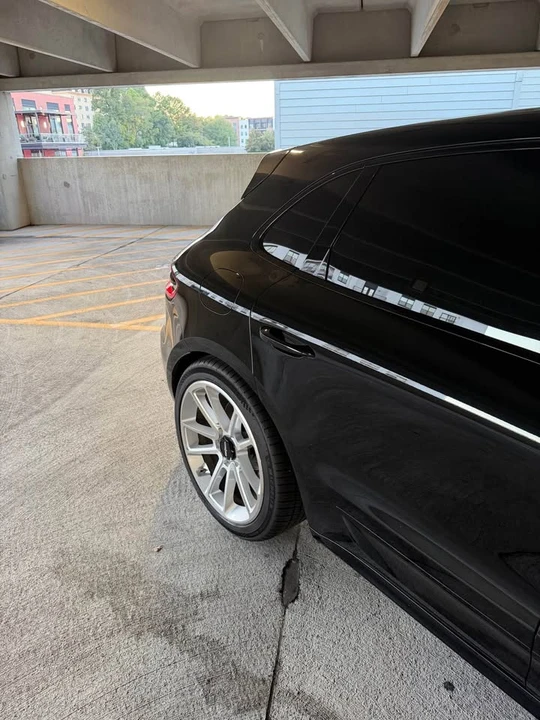 2015 Porsche Macan Turbo - Image 10 of 18