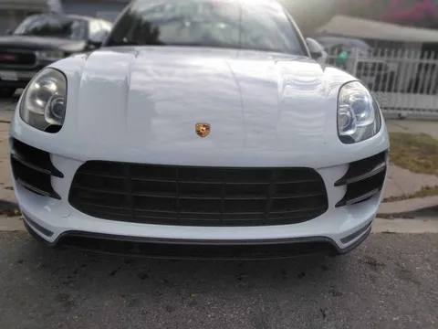 2015 Porsche Macan Turbo - Image 2 of 17