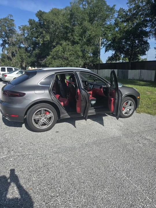2015 Porsche Macan Turbo - Image 4 of 20