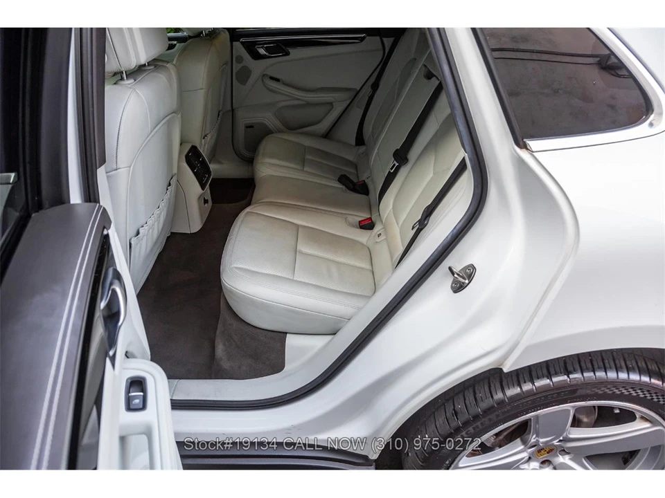 2015 Porsche Macan - Image 19 of 31