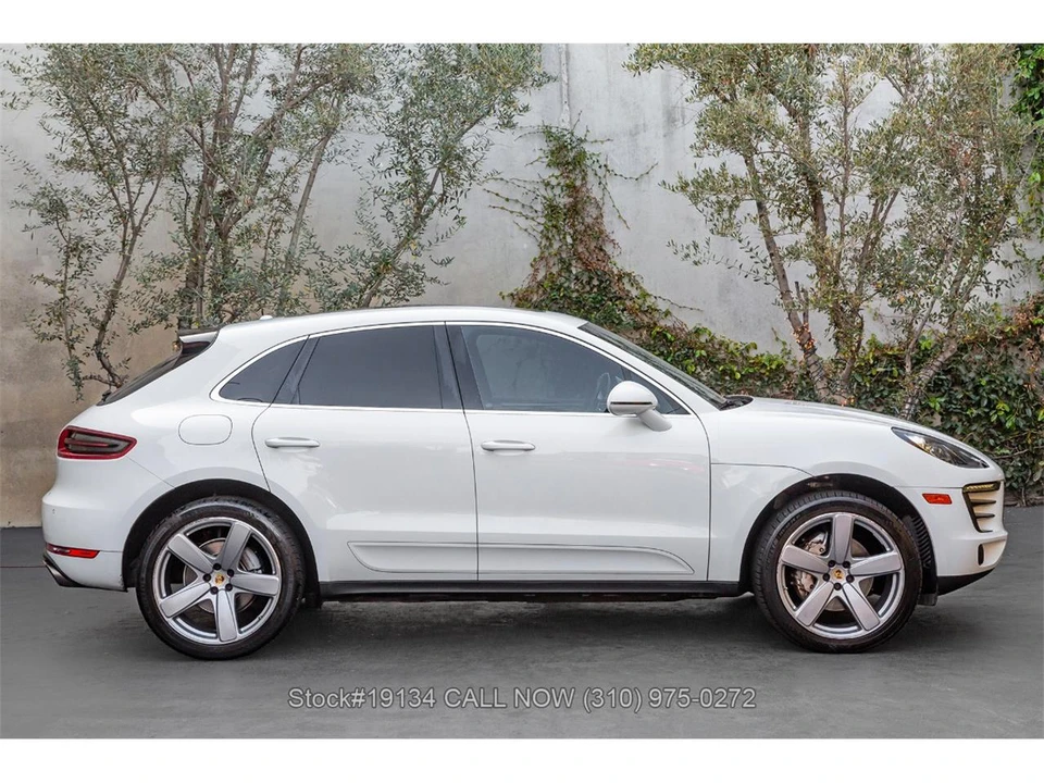 2015 Porsche Macan - Image 3 of 31